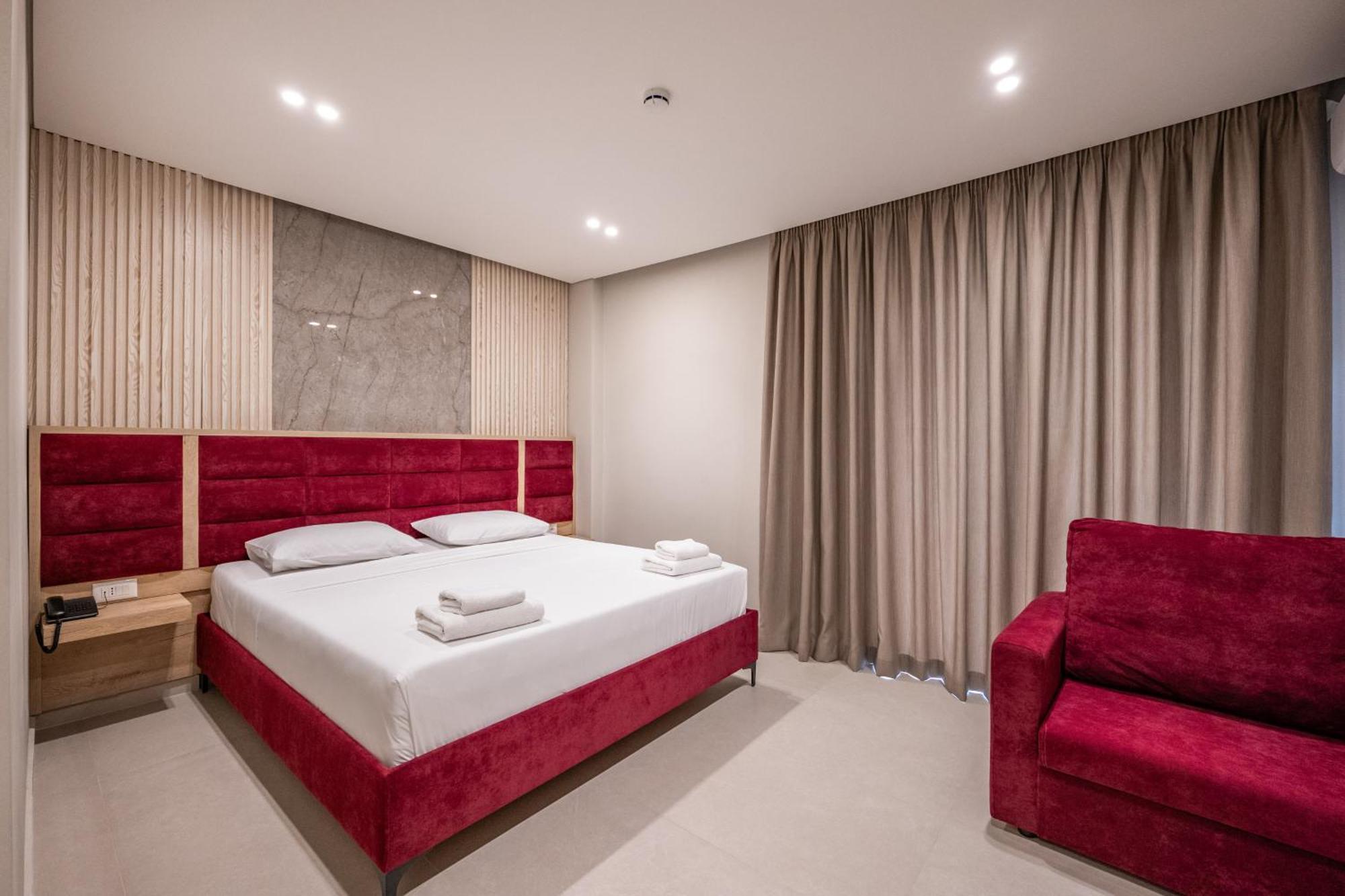 Koko Hotel Ksamil Esterno foto
