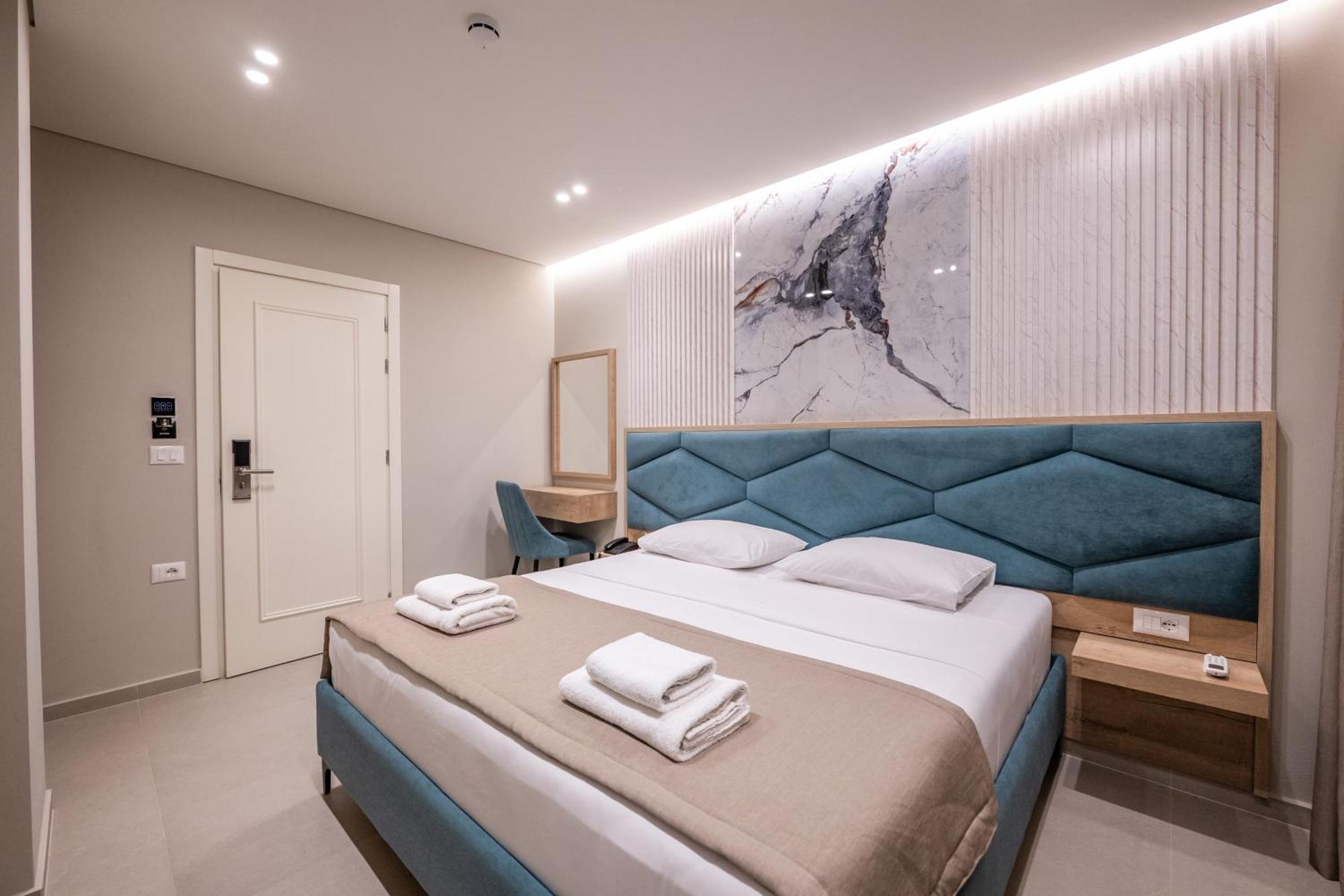 Koko Hotel Ksamil Esterno foto